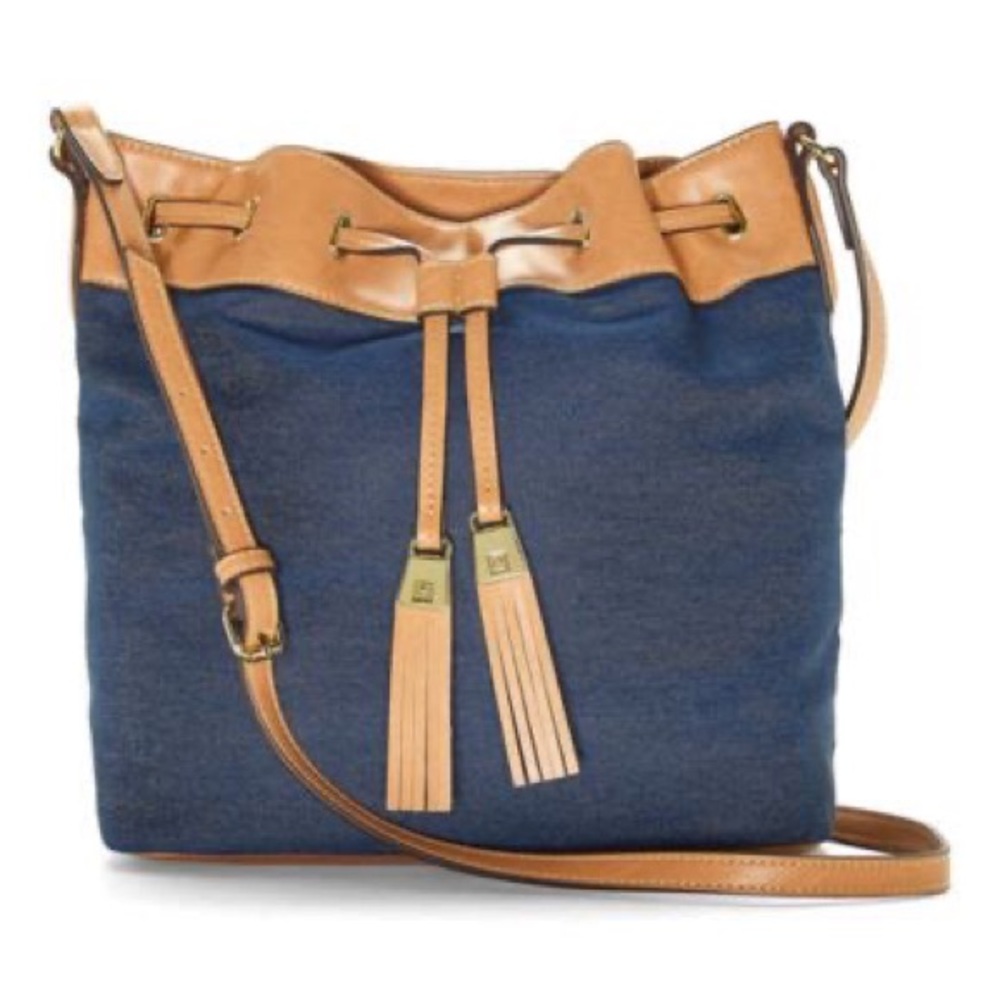 Liz Claiborne drawstring crossbody purse